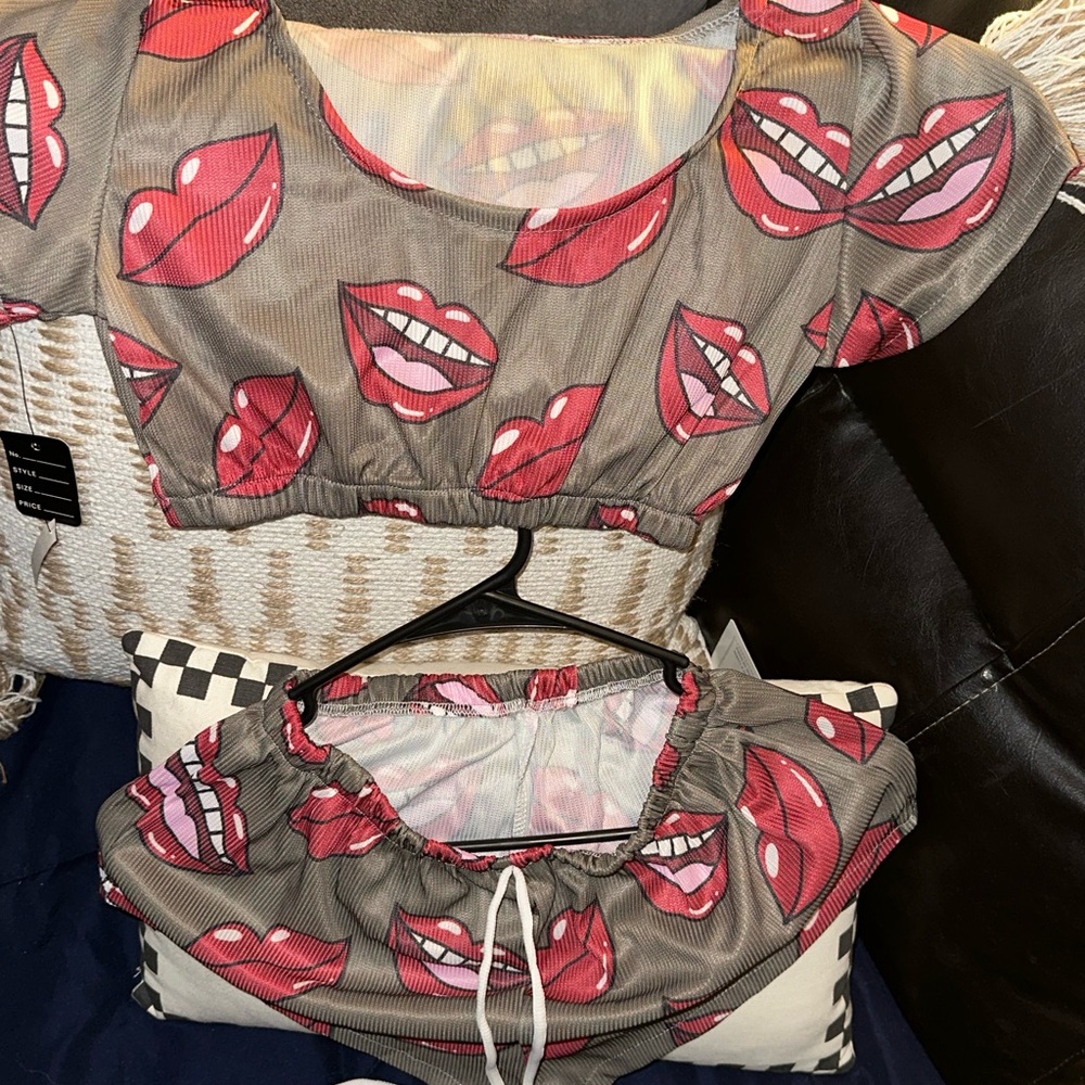 Red Lips Print Crop Top PJ Set